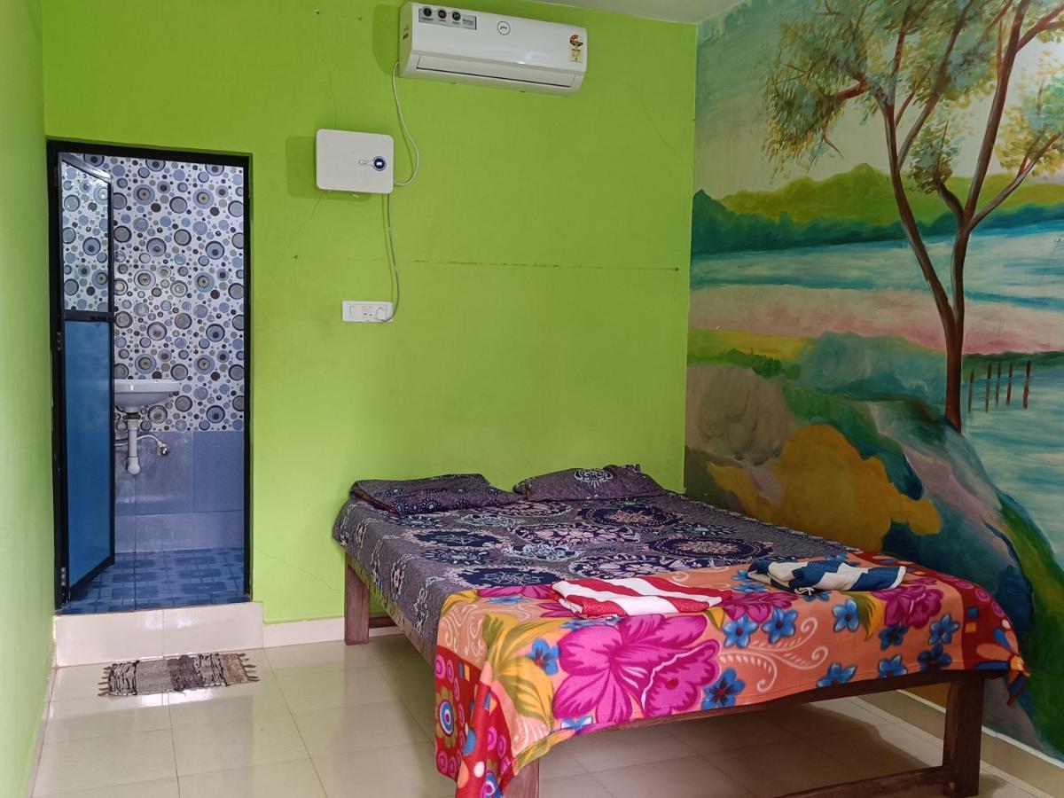 Est Hem Guesthouse Арамбол Екстер'єр фото